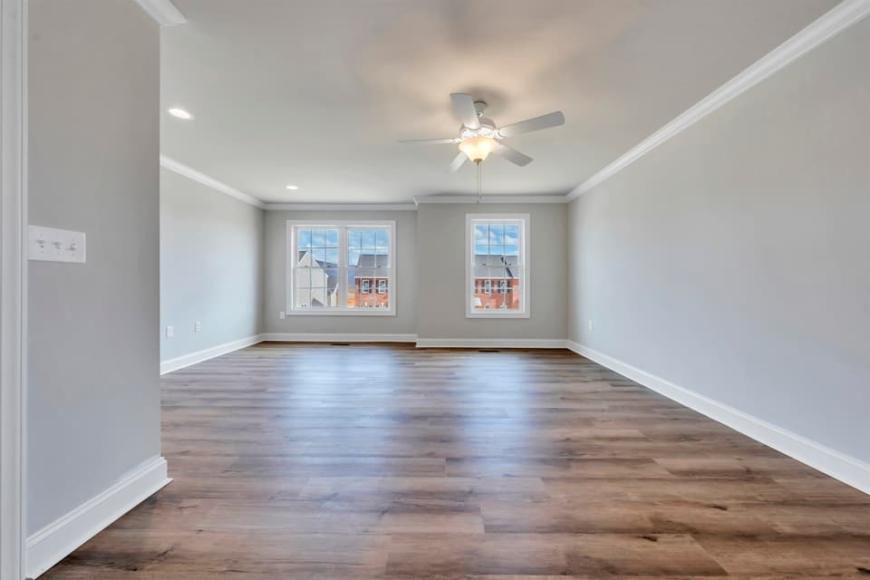 55 Welch Circle, photo 9 of 16