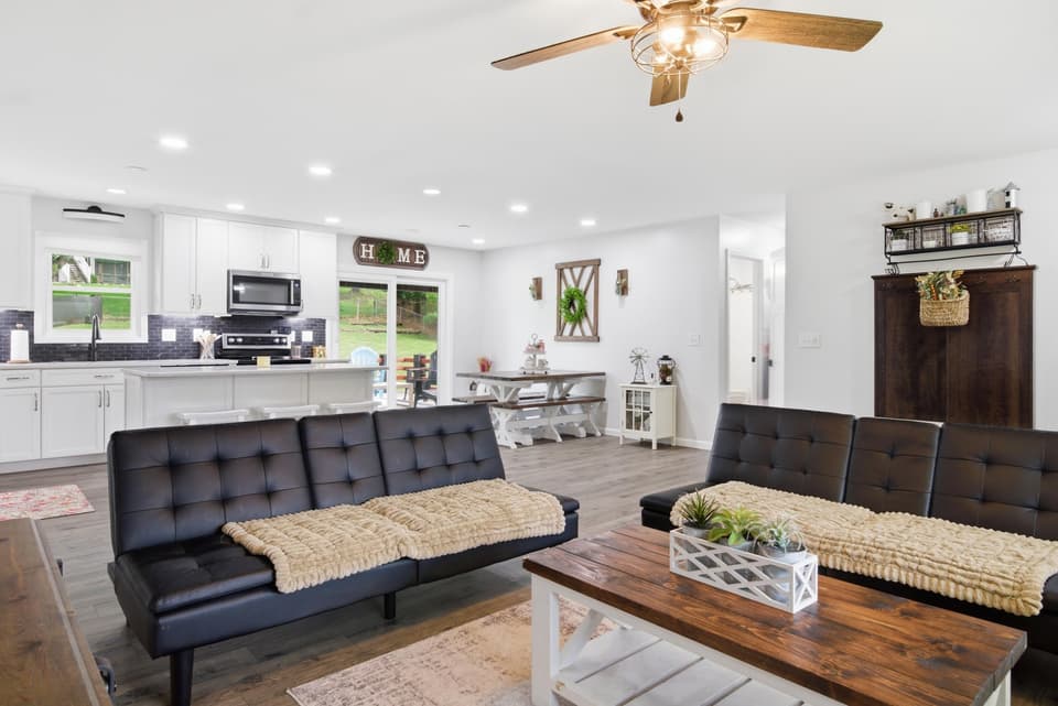 135 Wooden Shoe Court NW, photo 24 of 40