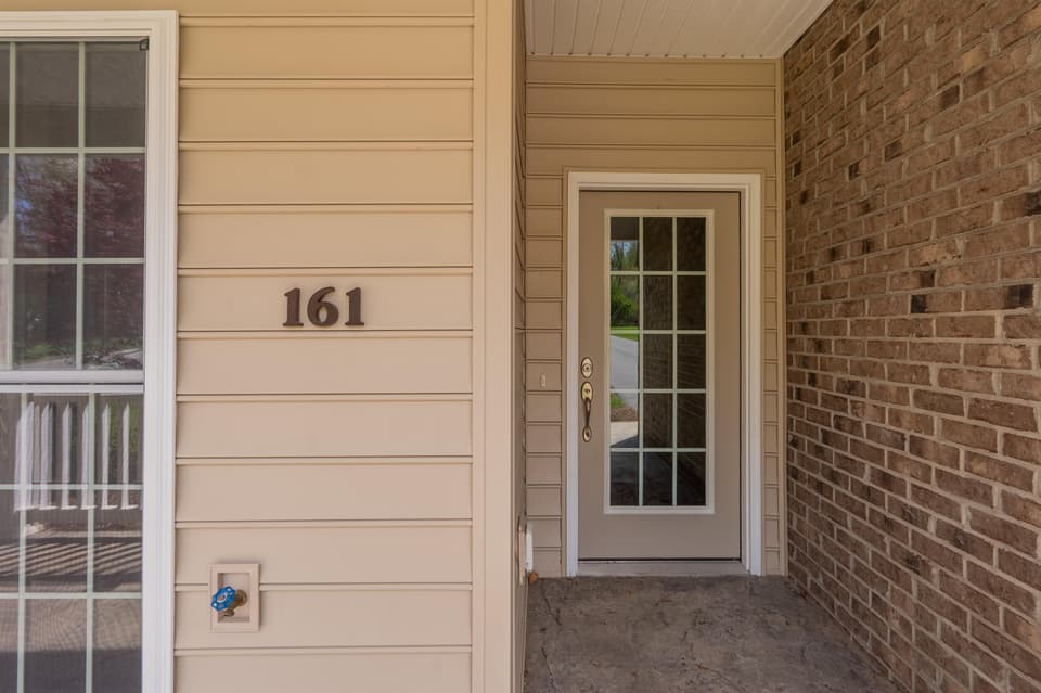 161 Walters Drive NW, photo 5 of 40