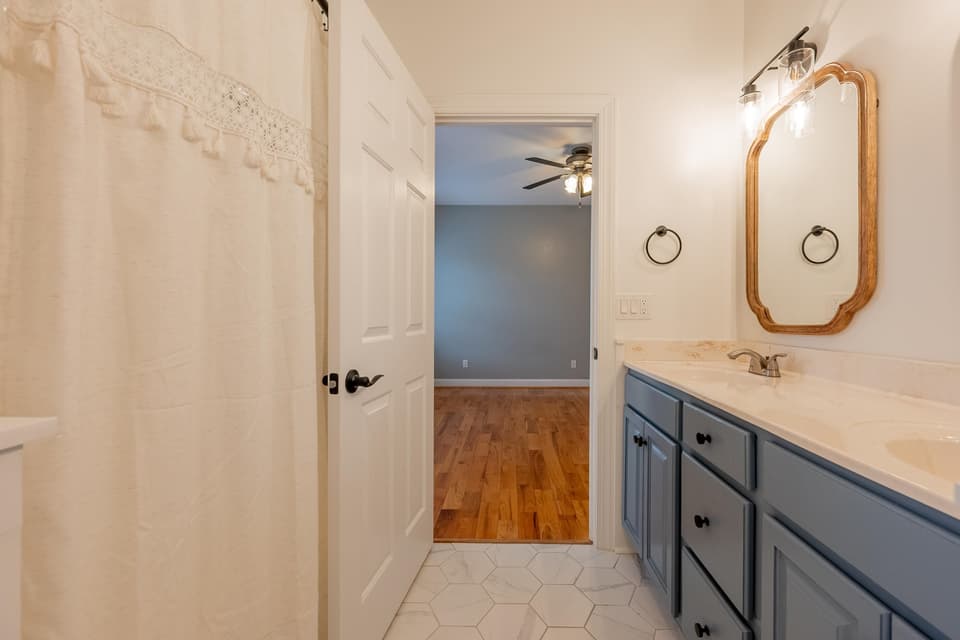 305 Meadow Drive, photo 36 of 40