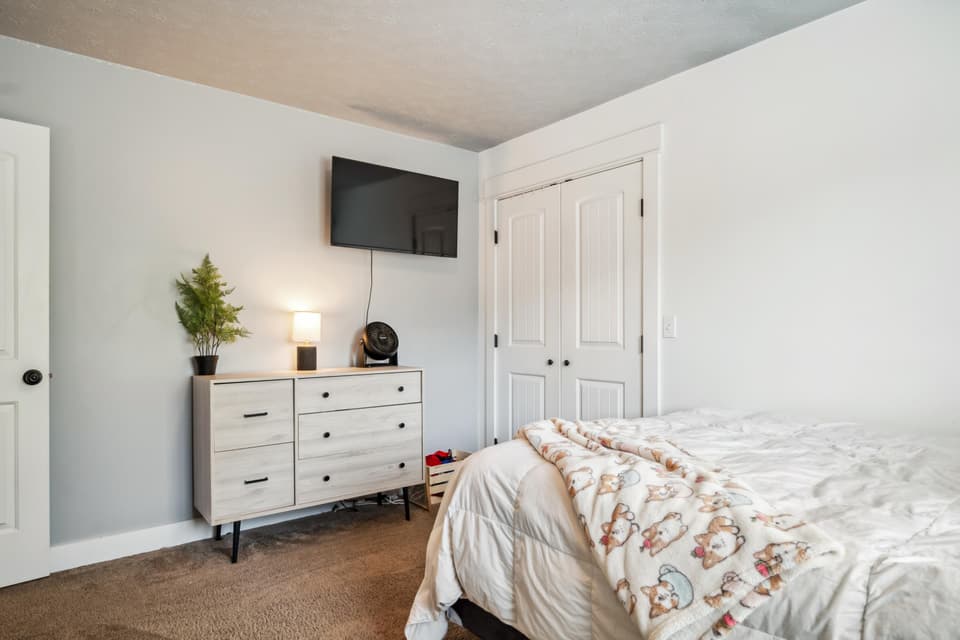 475 Chrisman Street, photo 27 of 40