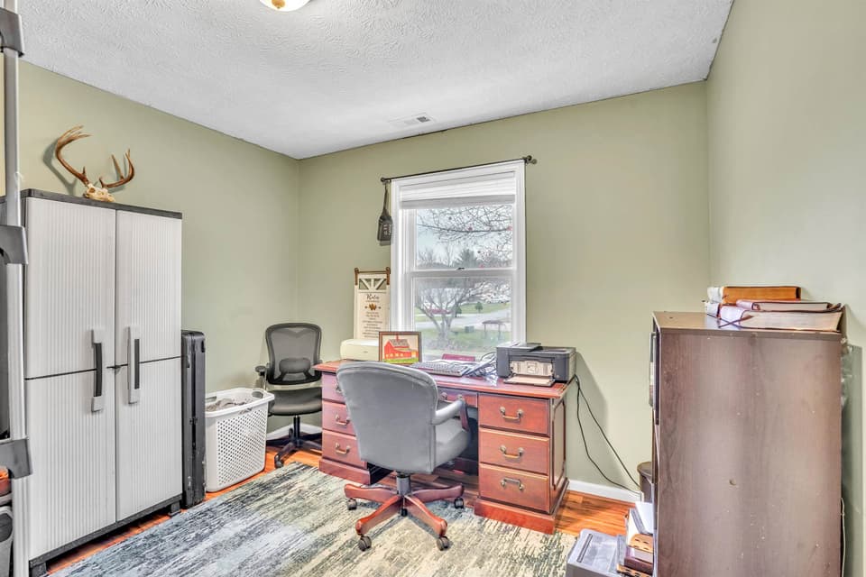 3375 Springview Drive, photo 19 of 25