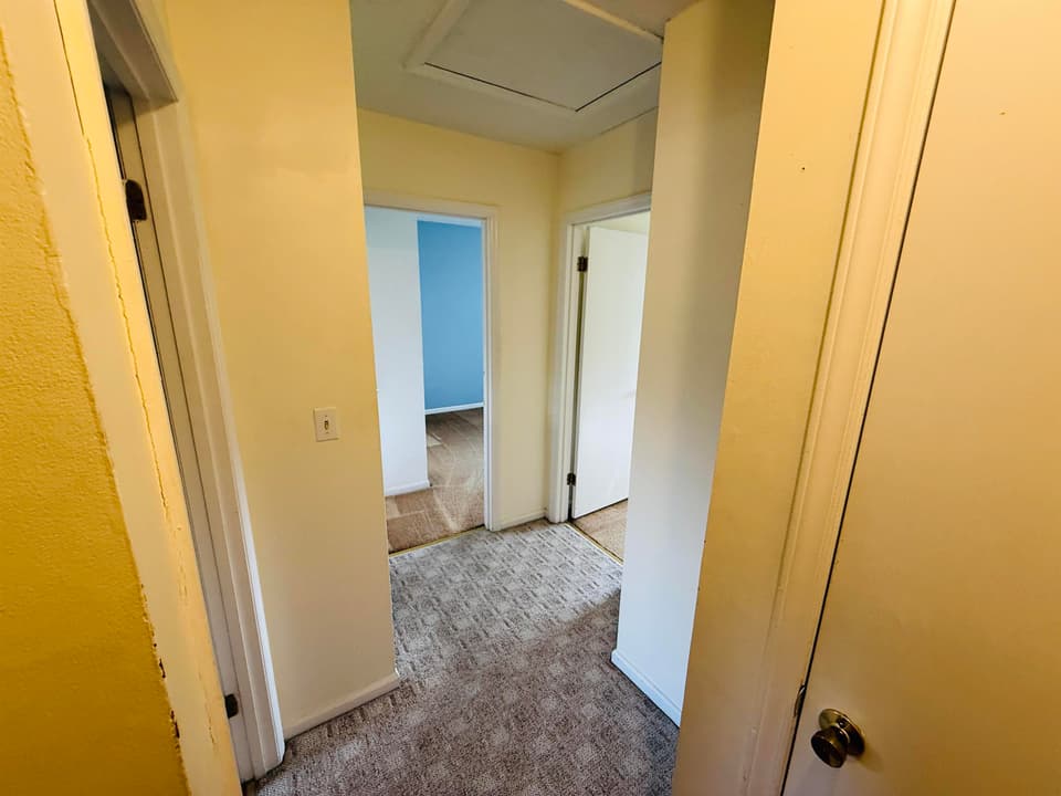 610 Cambria Street NW, photo 24 of 33