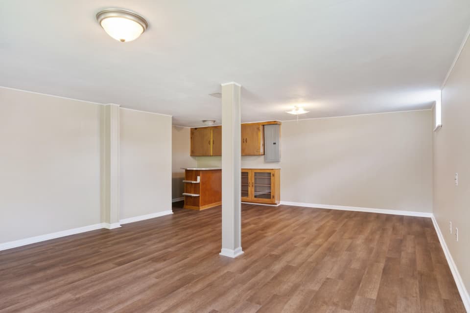 660 Colhoun Street, photo 24 of 35