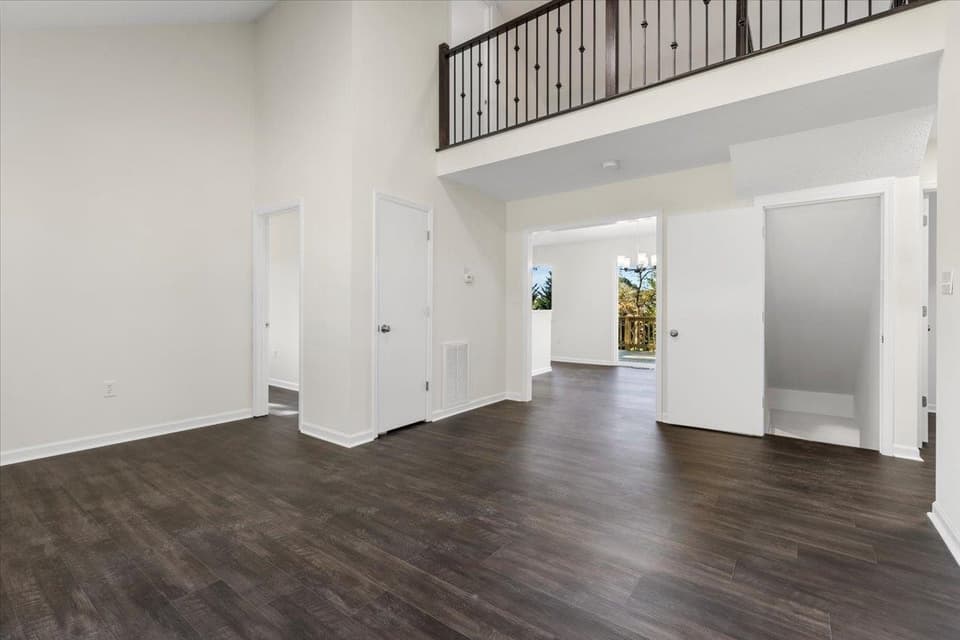 395 Cherokee Drive, photo 15 of 40
