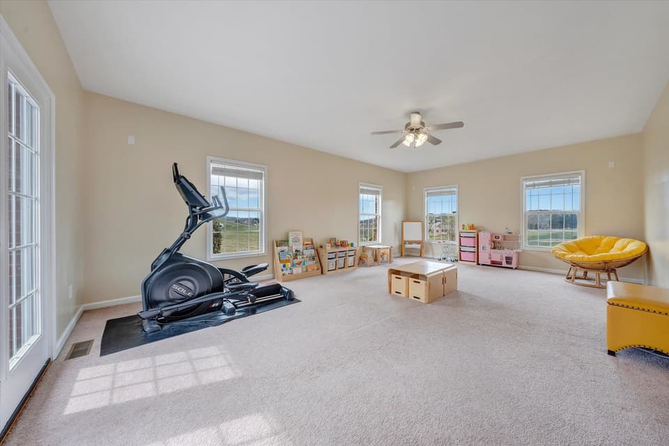 2065 Lake Vista Drive, photo 25 of 40