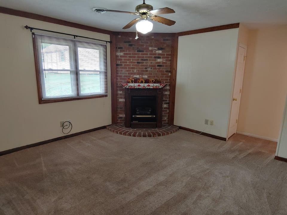 4585 Roanoke St, photo 28 of 40
