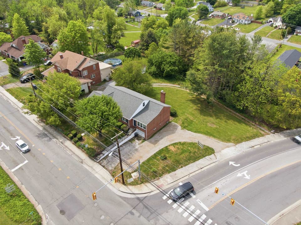 705 W Main Street, photo 40 of 40