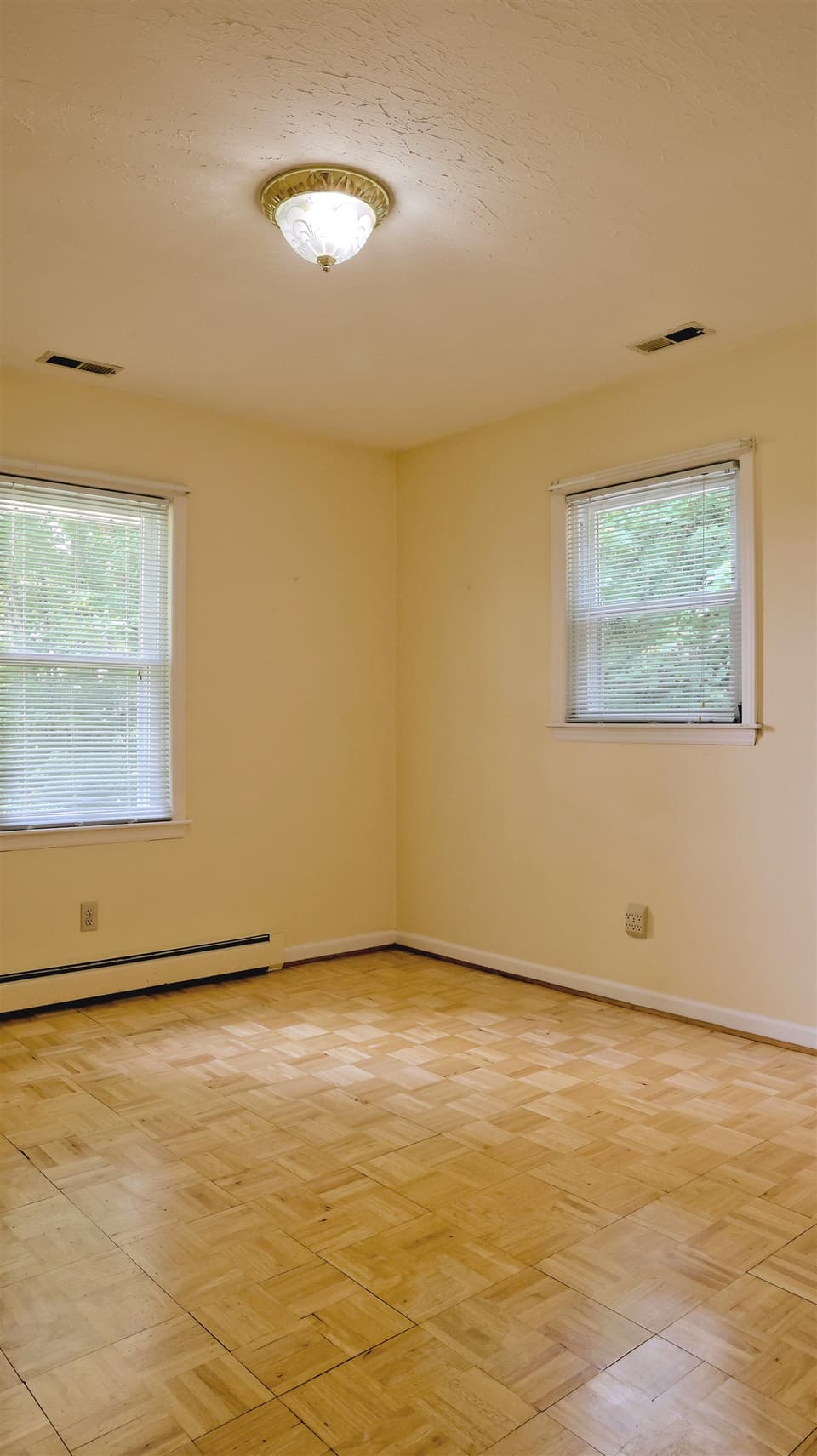 2611 Kings Court, photo 27 of 40
